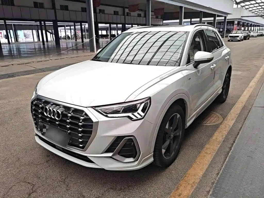 Audi Q3 — фото 2