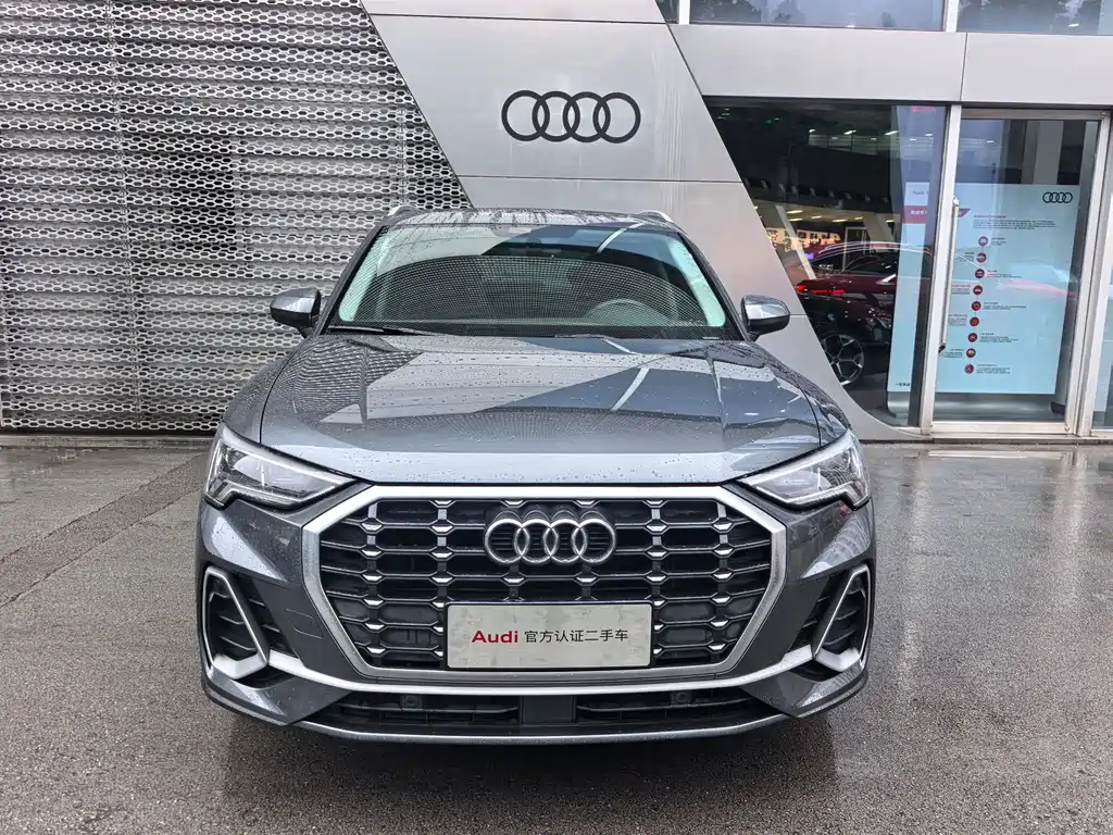 Audi Q3 — фото 2