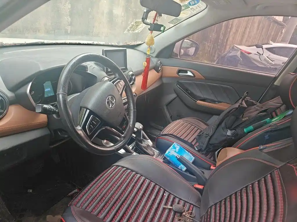 BAIC Senova X35 — фото 11
