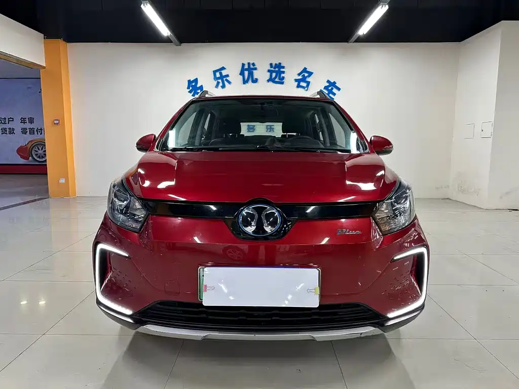 BAIC New Energy EC5 — фото 2