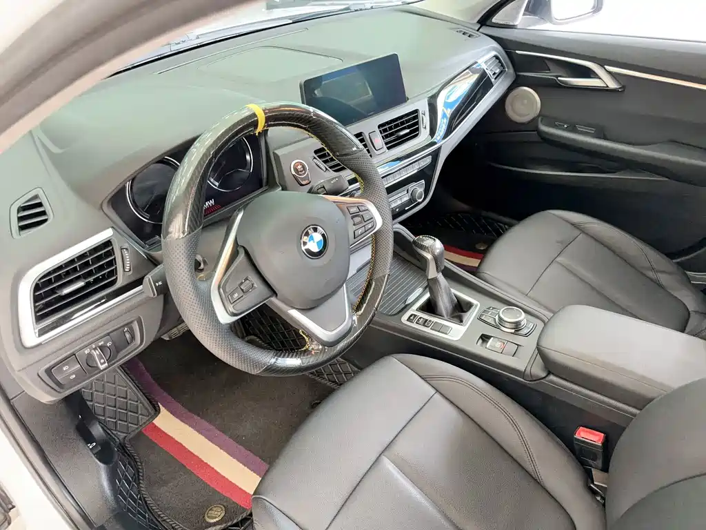 BMW 1 Series — фото 10