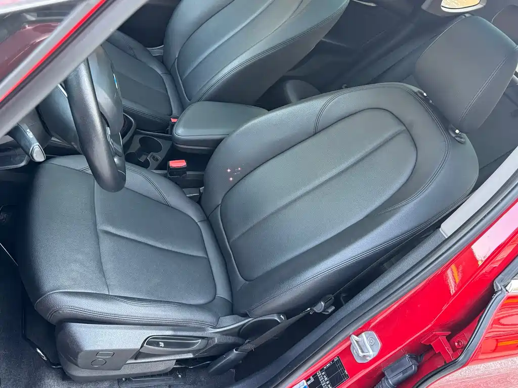BMW 2 Series Active Tourer — фото 8