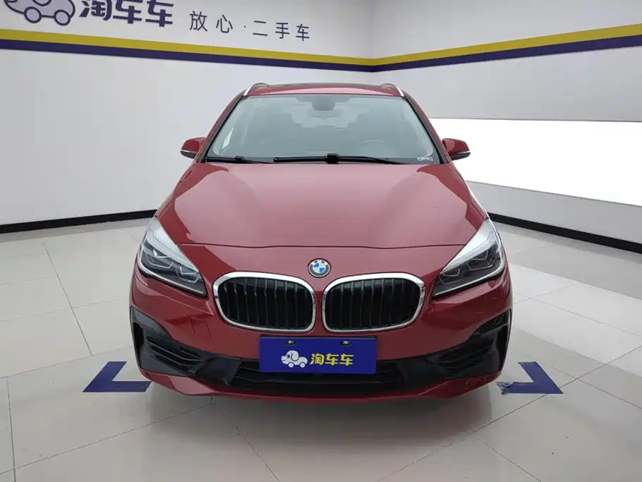 BMW 2 Series Active Tourer — фото 2