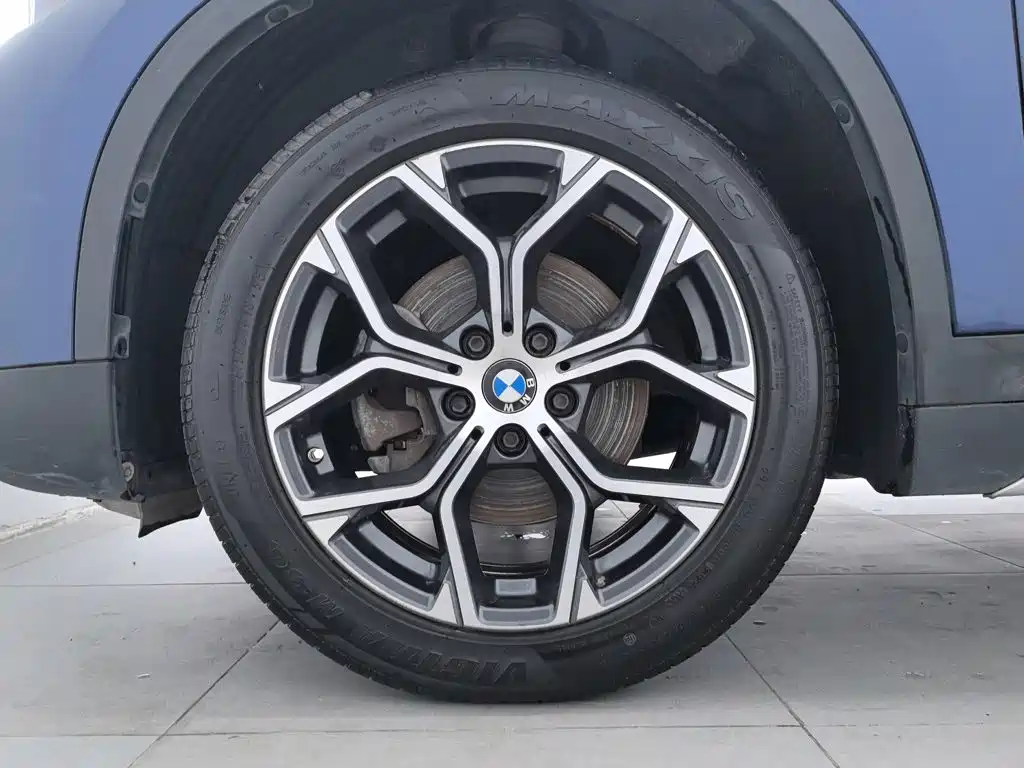 BMW X1 — фото 17