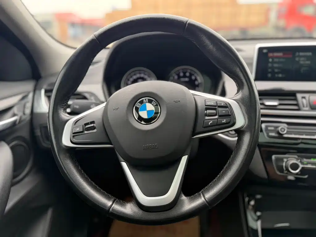 BMW X2 (Import) — фото 11