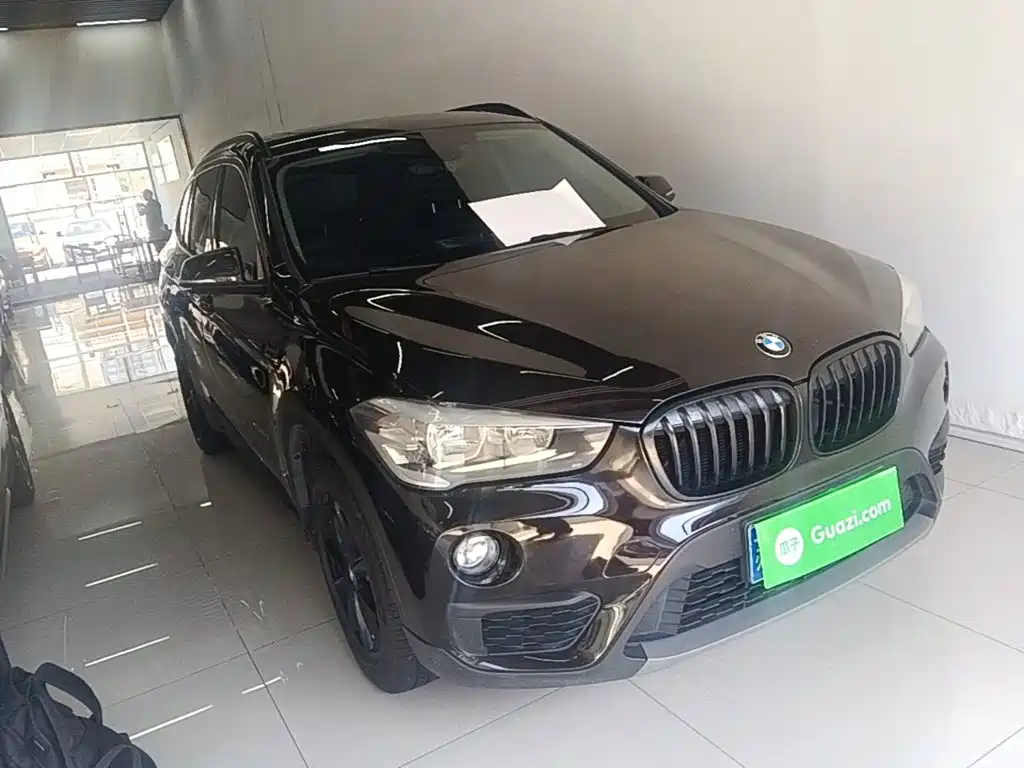 BMW X1 — фото 4