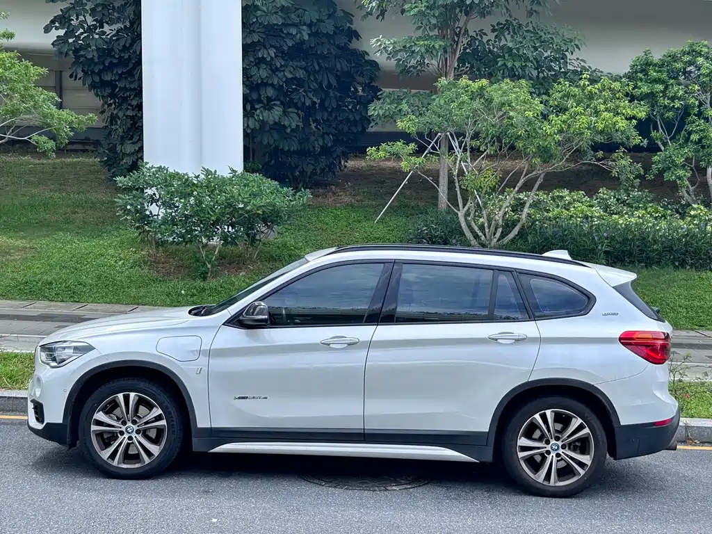 BMW X1 New Energy — фото 7