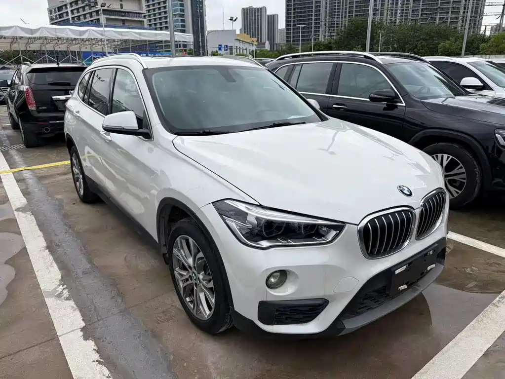 BMW X1 — фото 3