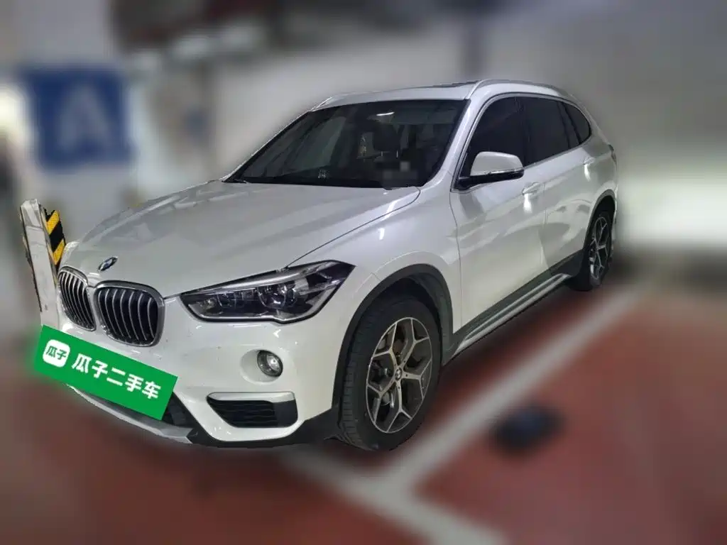 BMW X1 — фото 2