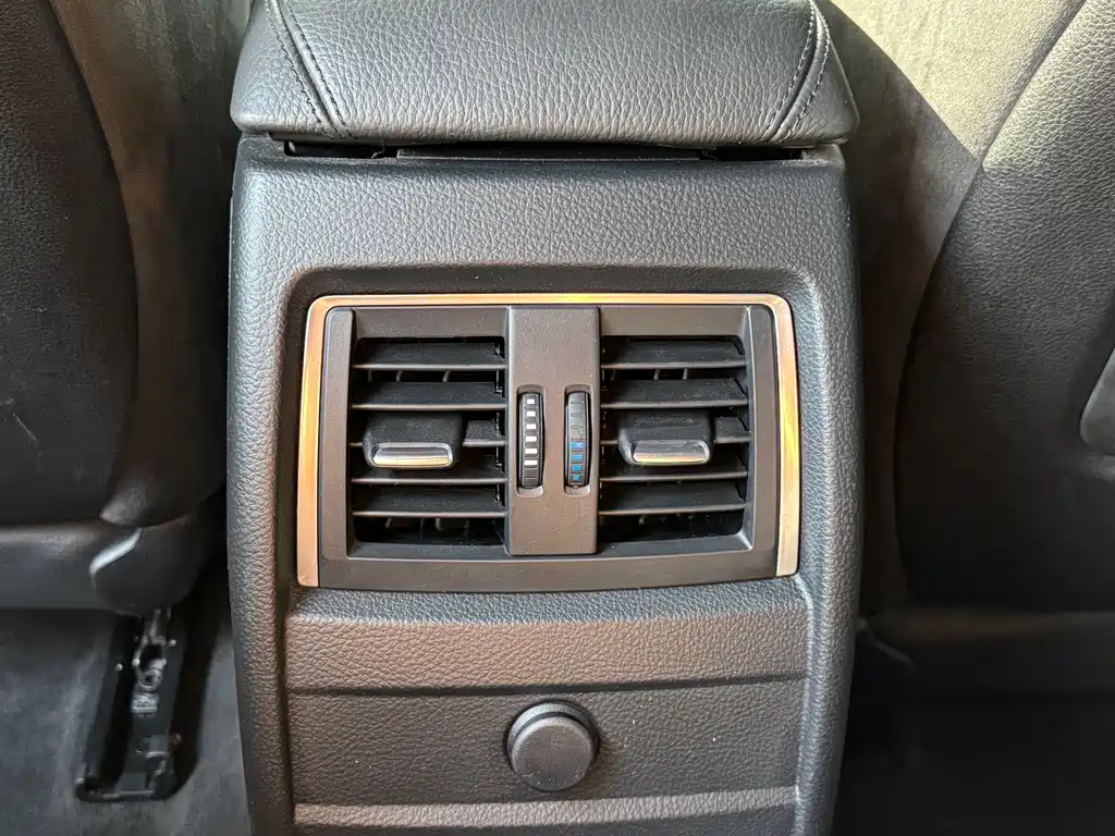 BMW 3 Series — фото 13