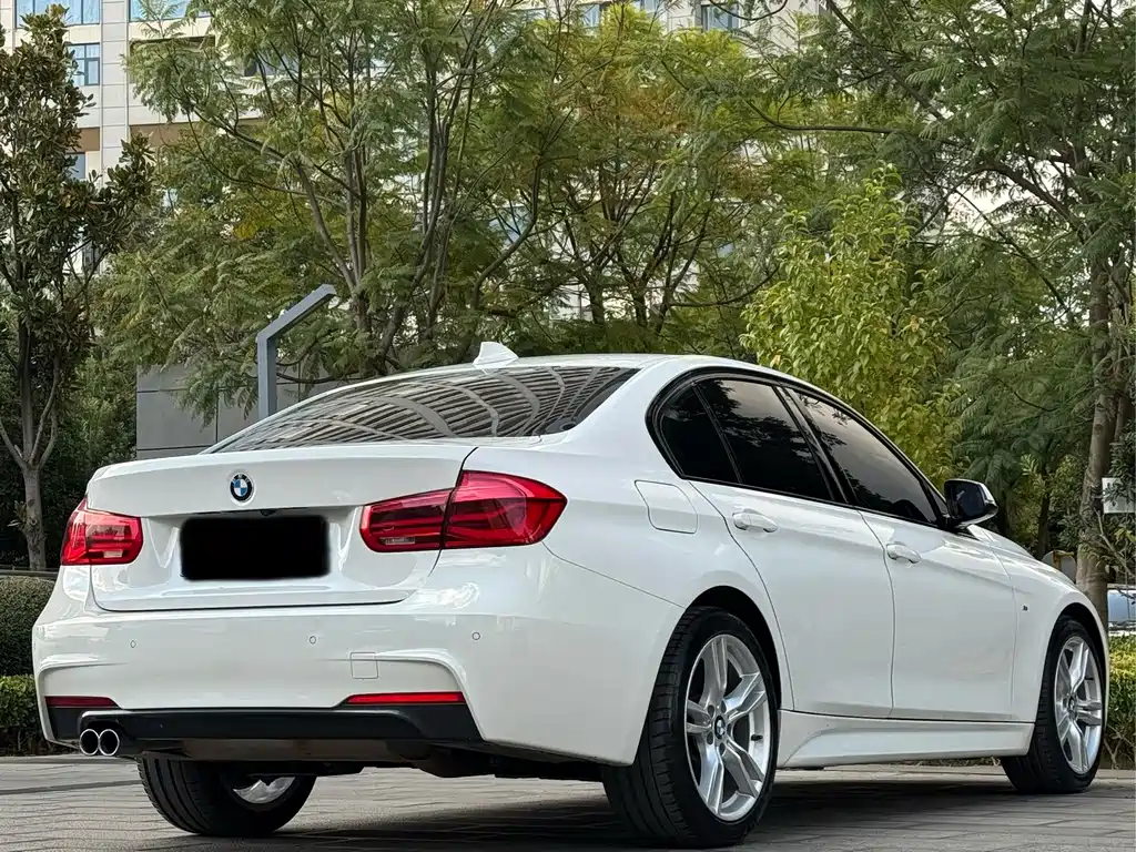 BMW 3 Series — фото 24