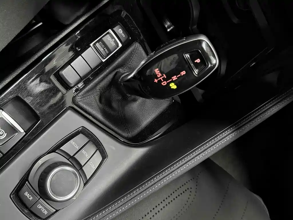 BMW X2 (Import) — фото 15