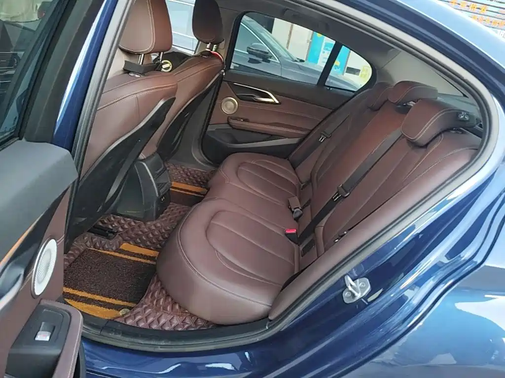 BMW 1 Series — фото 17