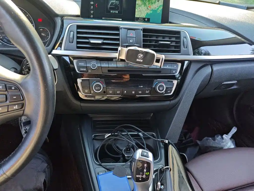 BMW 3 Series — фото 14
