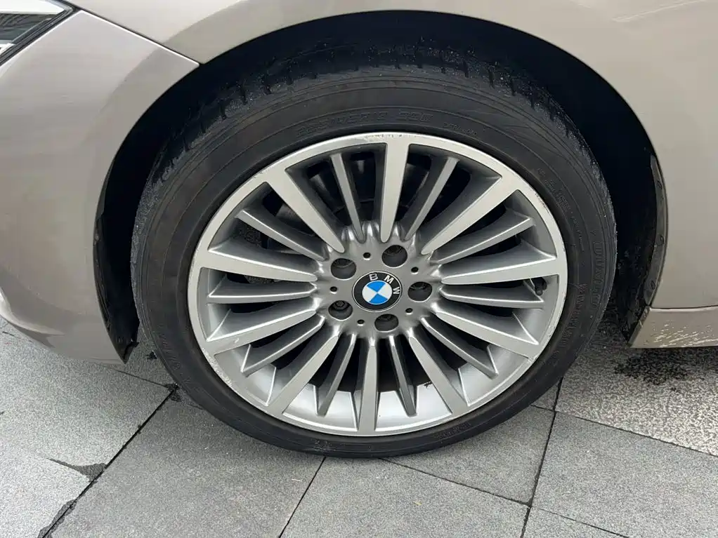BMW 3 Series — фото 18