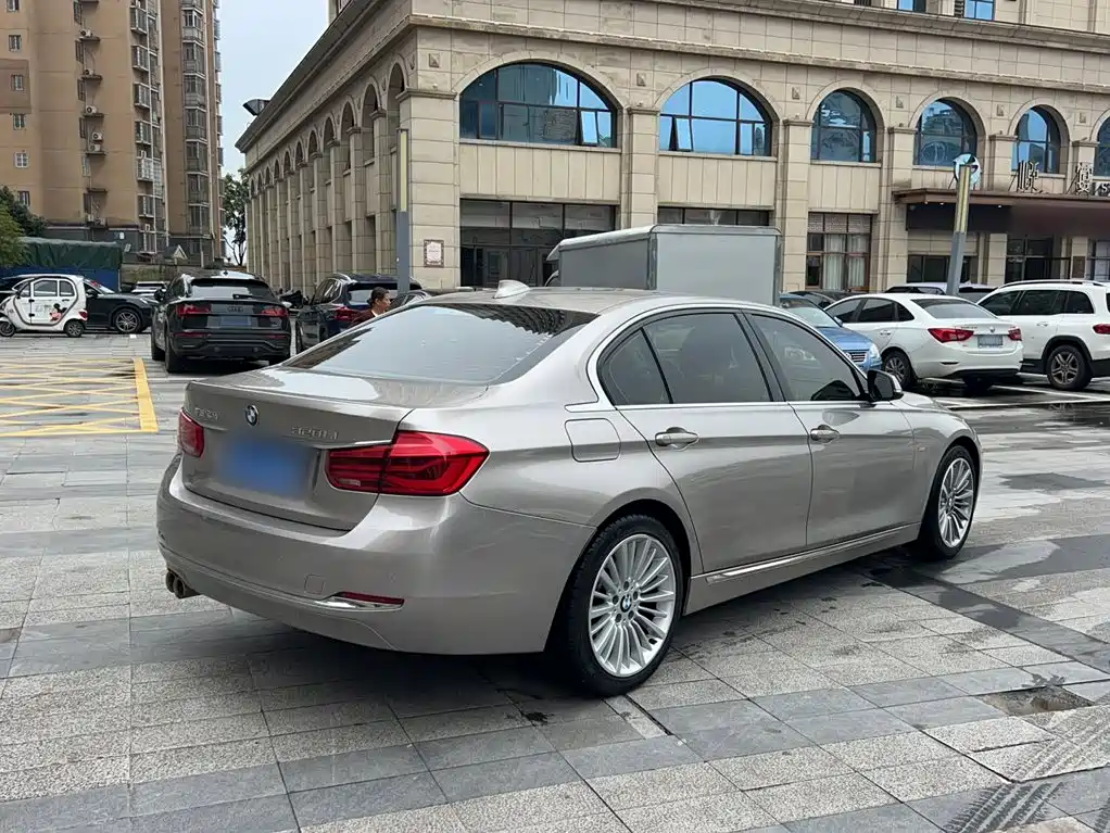 BMW 3 Series — фото 24