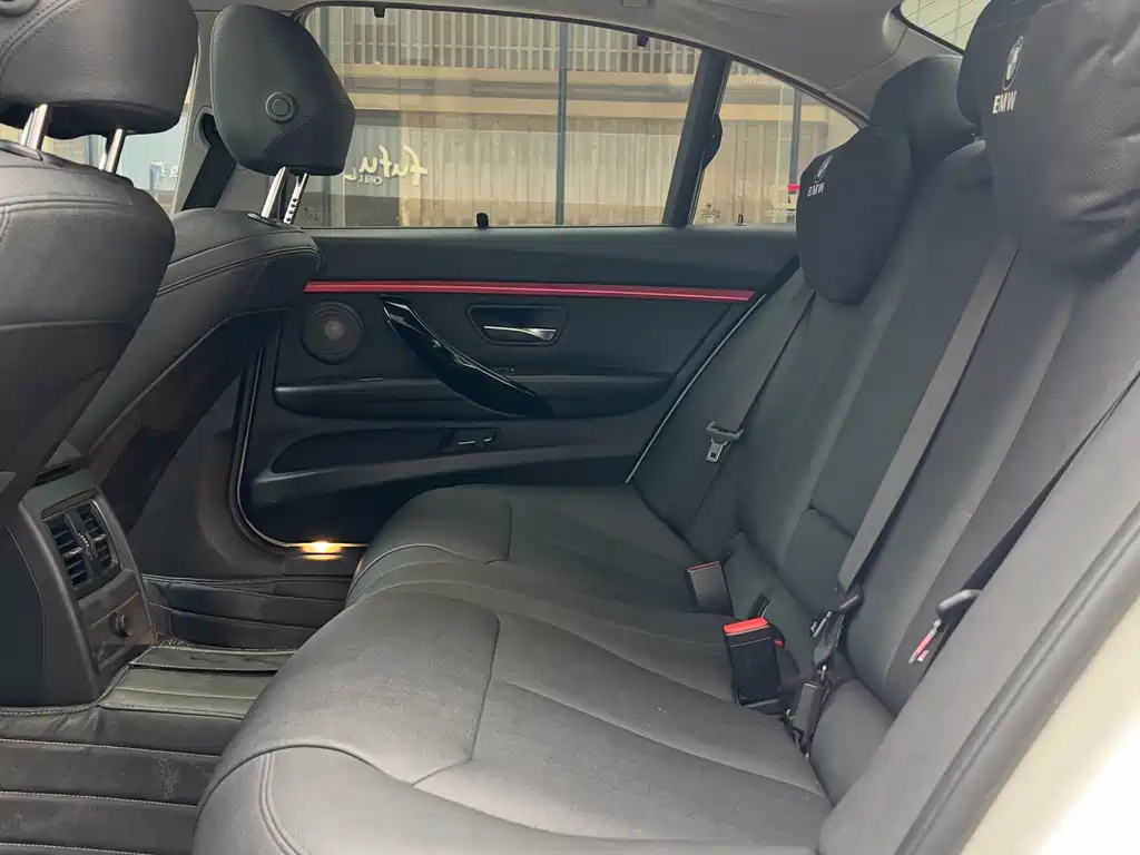 BMW 3 Series — фото 15