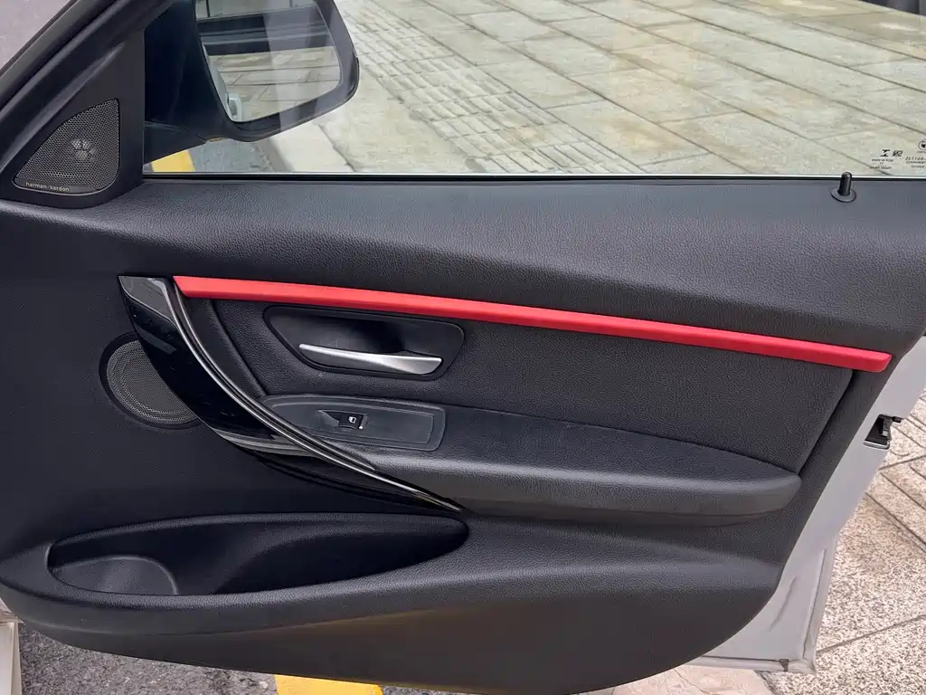 BMW 3 Series — фото 19