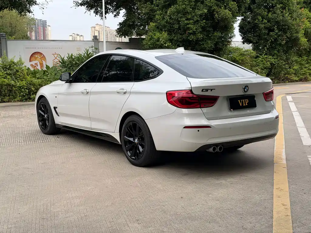 BMW 3 Series GT — фото 2