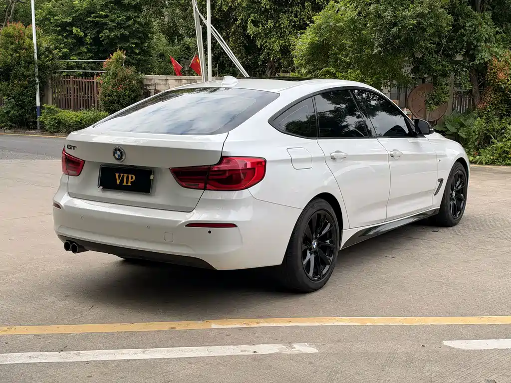 BMW 3 Series GT — фото 4