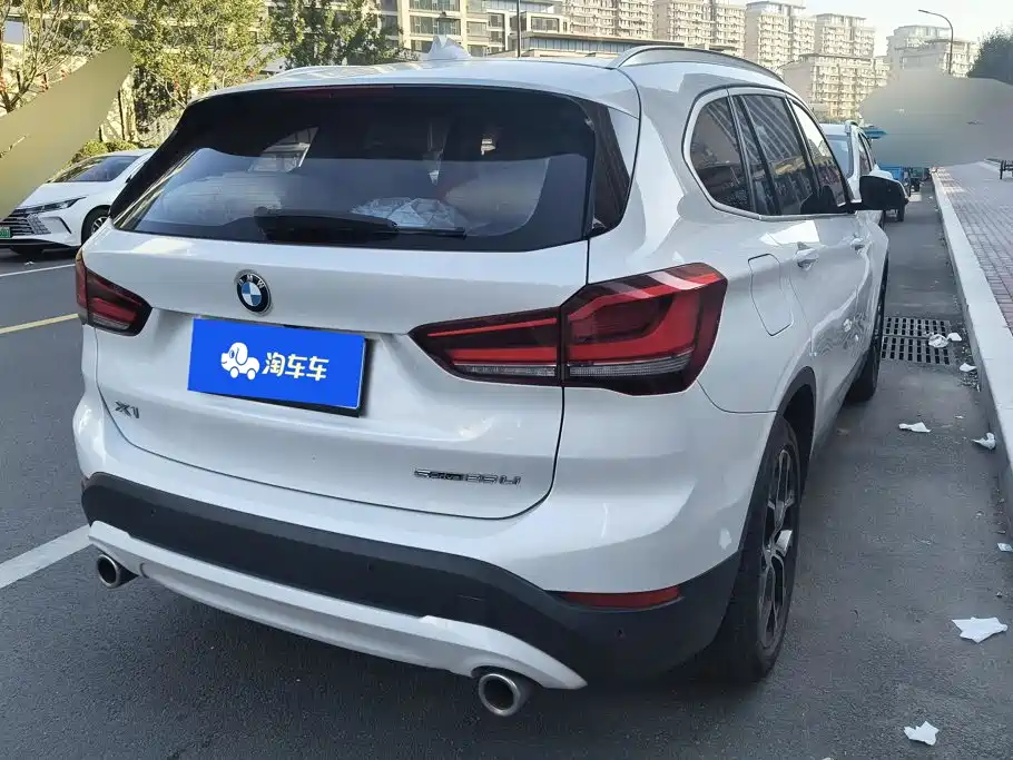 BMW X1 — фото 3