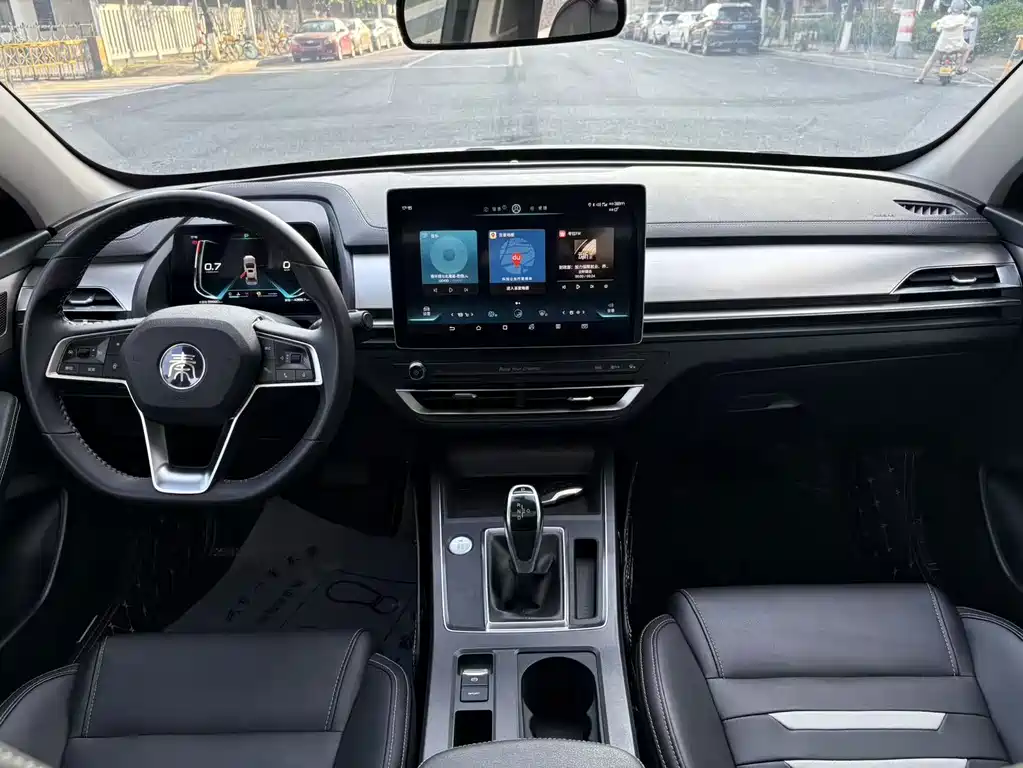 BYD Qin Pro — фото 17