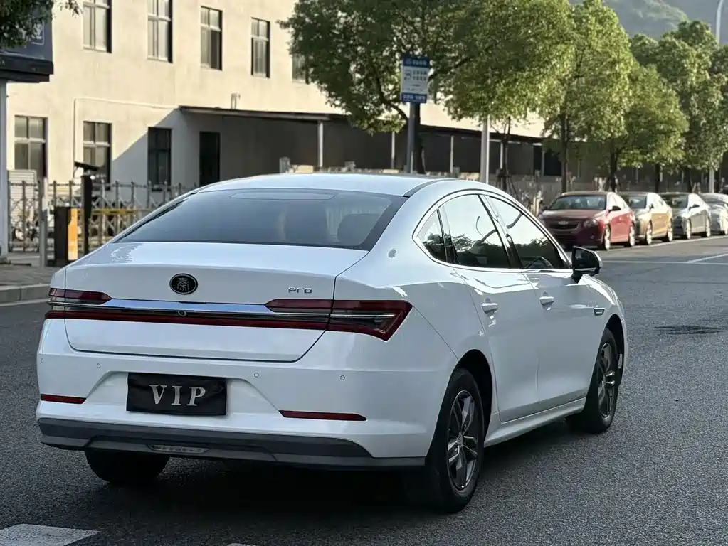 BYD Qin Pro — фото 5
