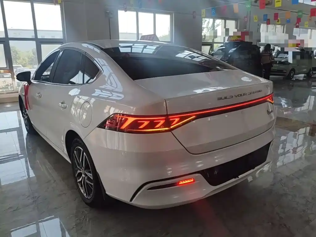 BYD Qin PLUS — фото 5