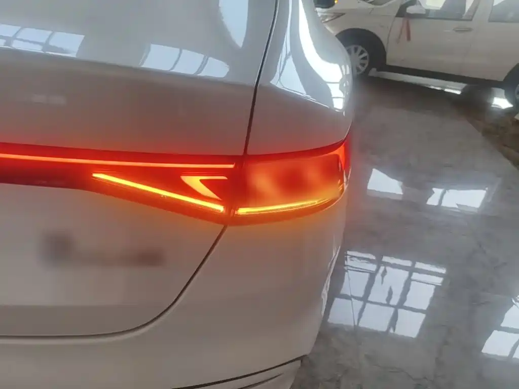 BYD Qin PLUS — фото 8