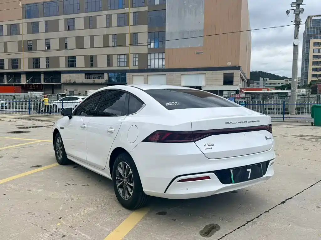 BYD Qin PLUS — фото 5