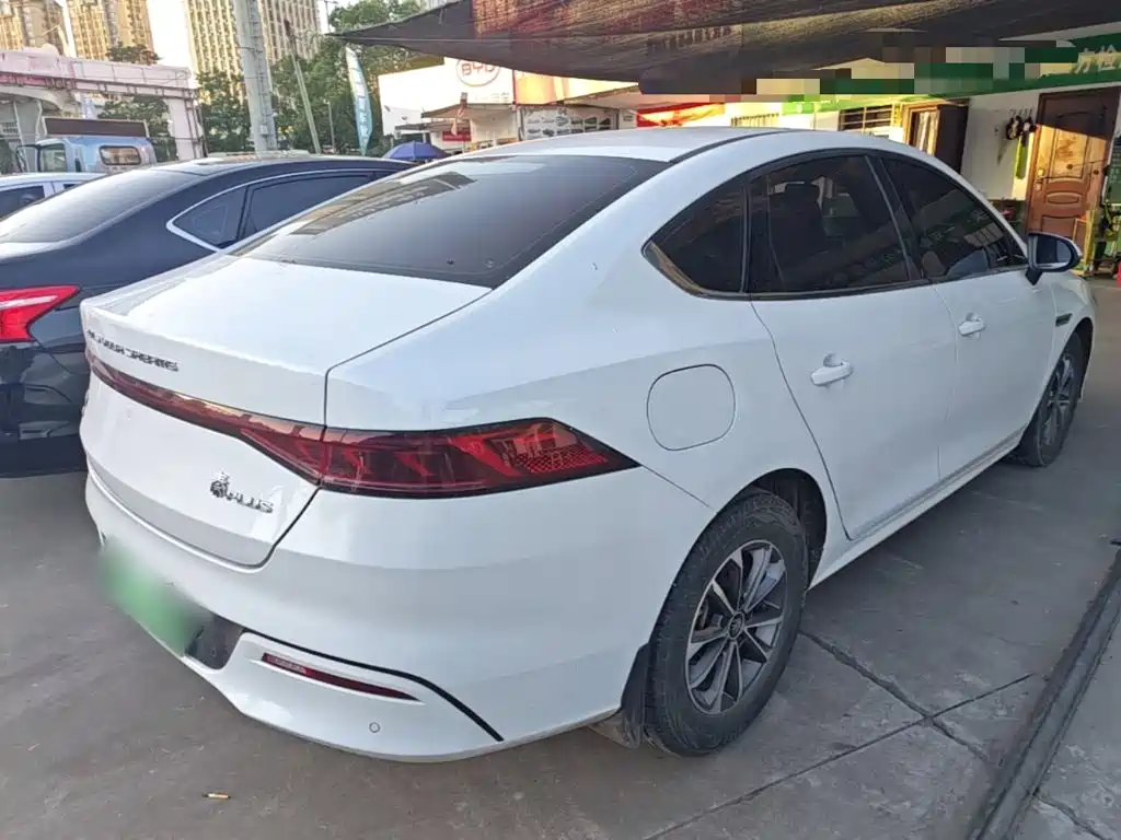 BYD Qin PLUS — фото 7