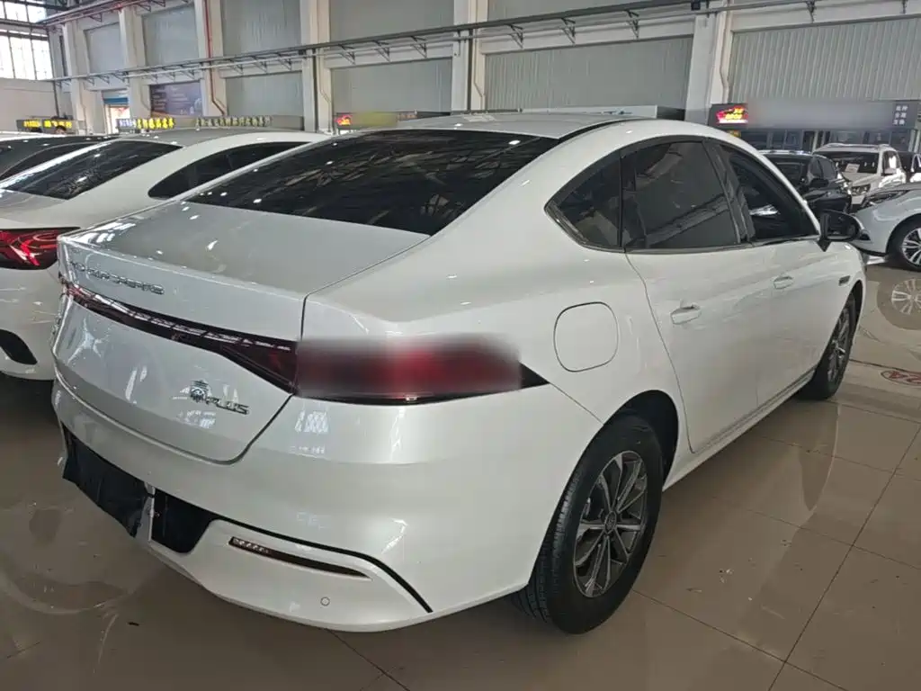 BYD Qin PLUS — фото 7