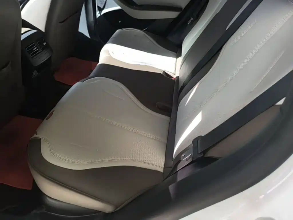 BYD Qin PLUS — фото 17