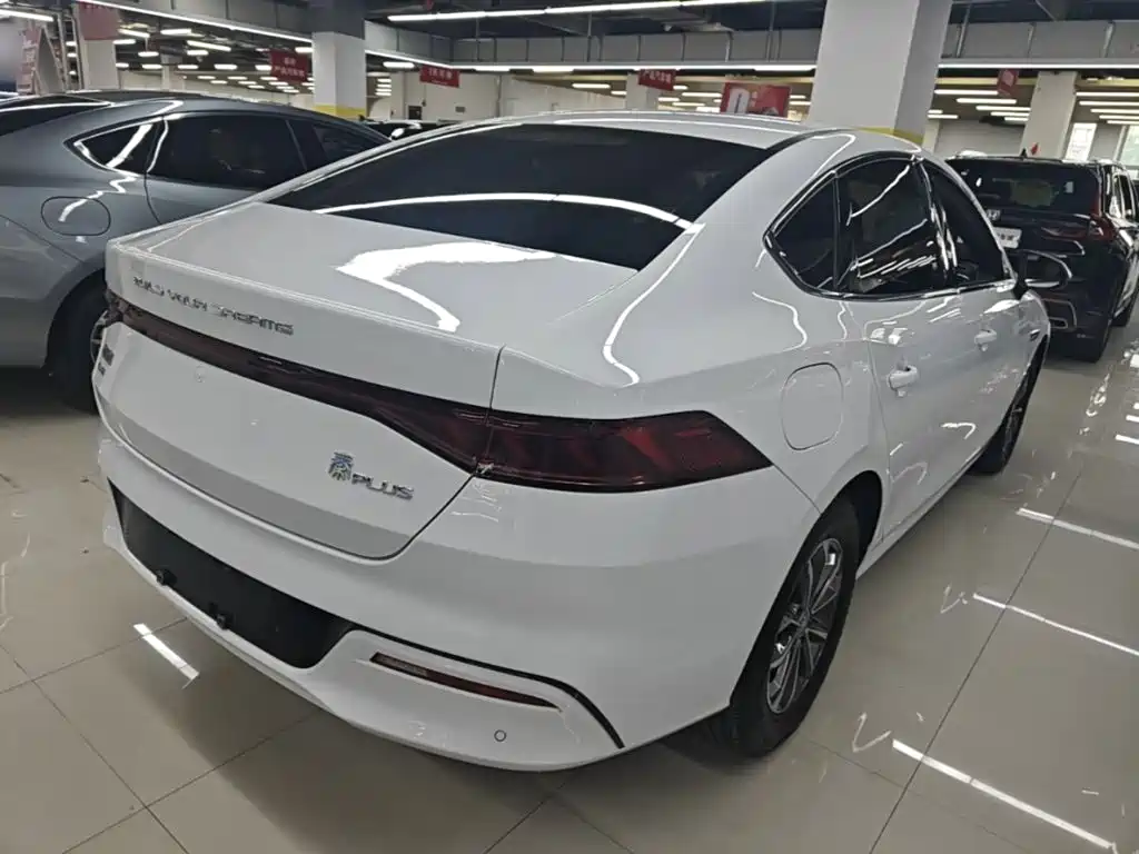 BYD Qin PLUS — фото 7