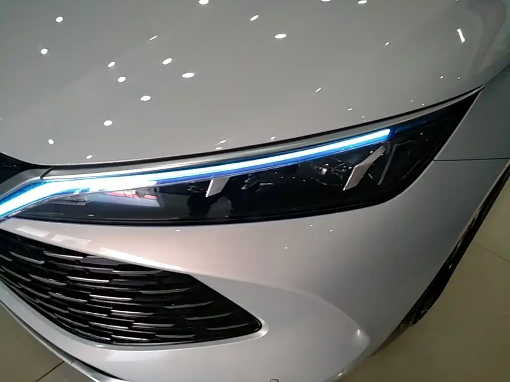 BYD Qin L — фото 24