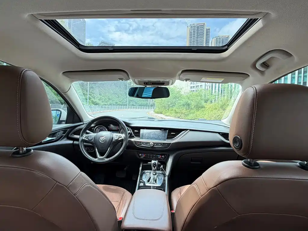Buick Regal — фото 6