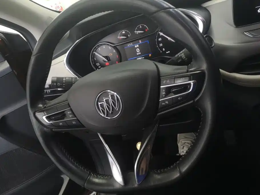Buick Encore — фото 15