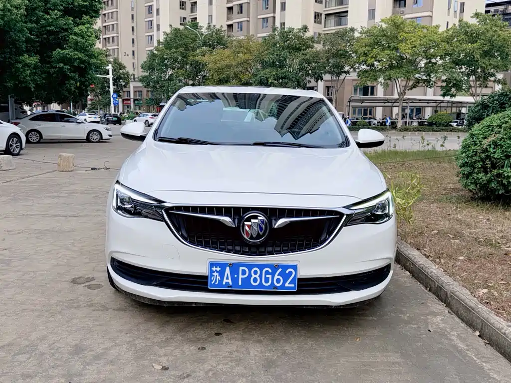 Buick Excelle — фото 2
