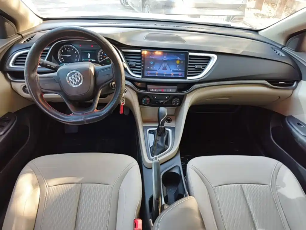 Buick Excelle — фото 10