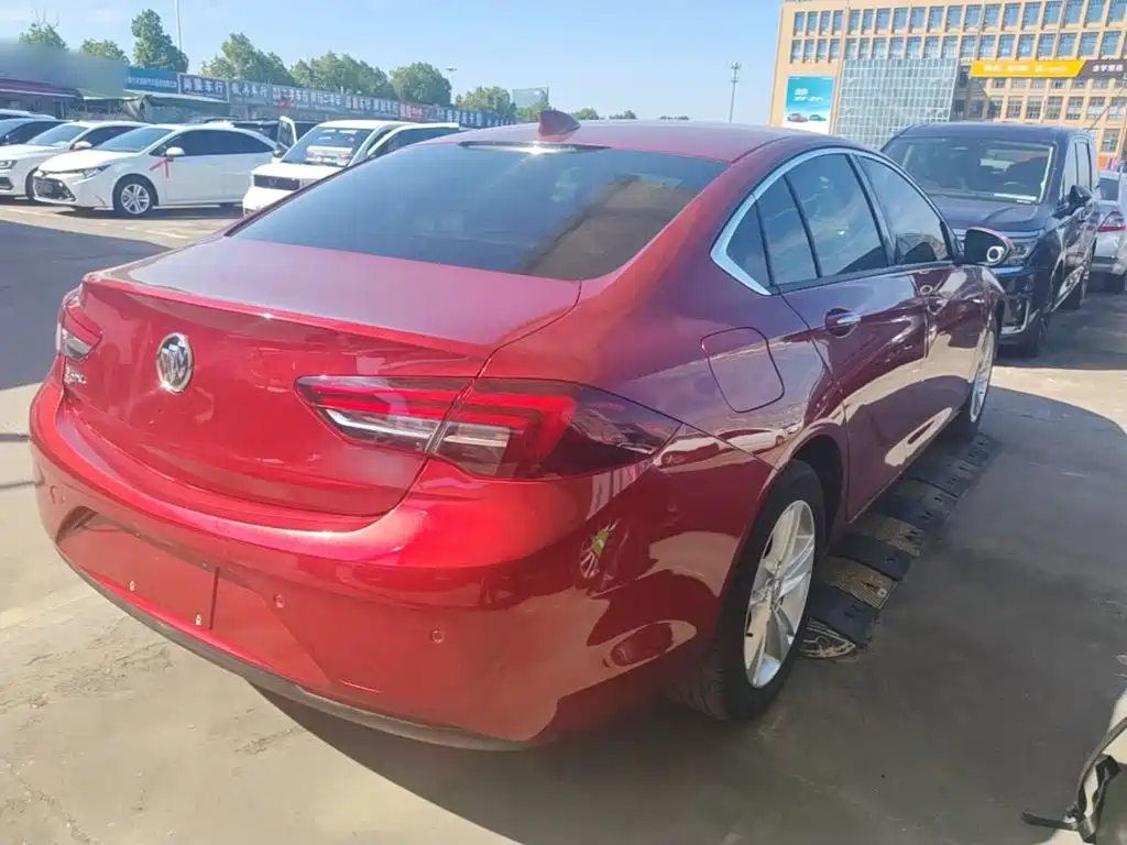 Buick Regal — фото 7
