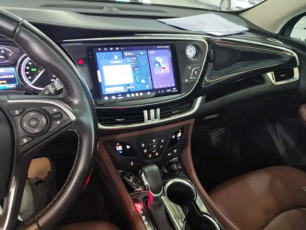 Buick Envision Plus — фото 10