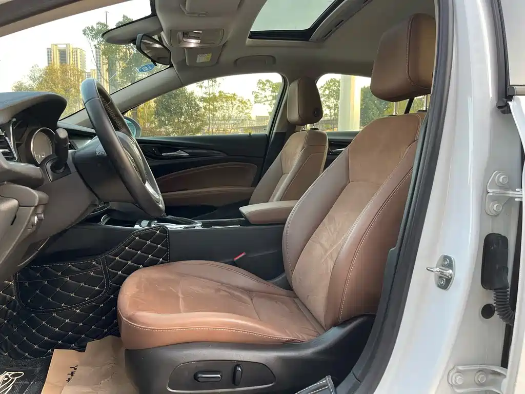 Buick Regal — фото 14