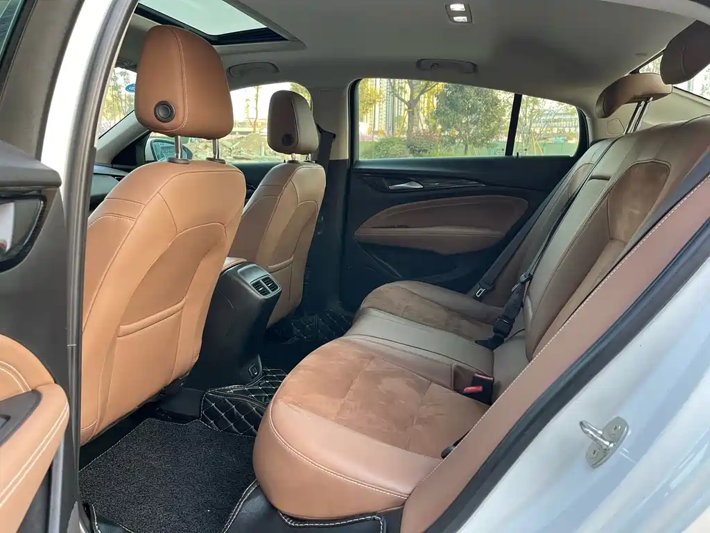 Buick Regal — фото 7