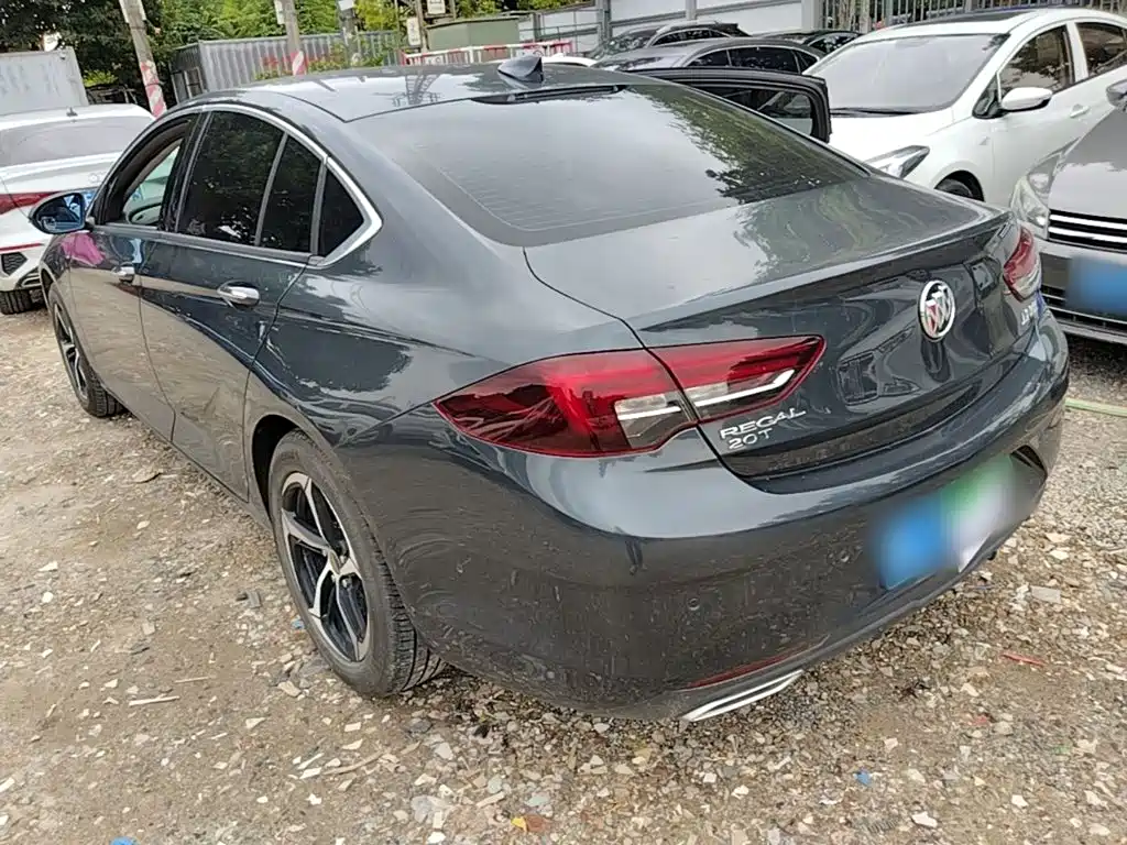 Buick Regal — фото 5