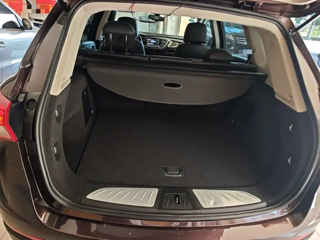 Buick Envision Plus — фото 19