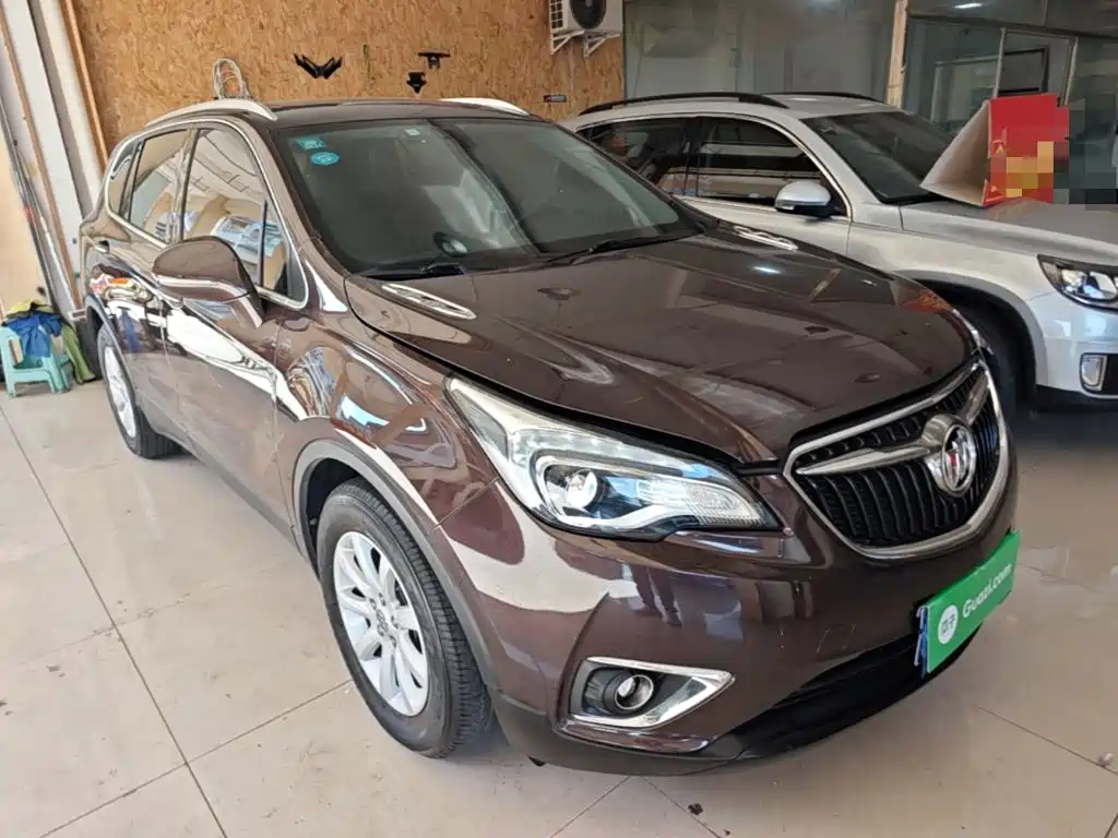 Buick Envision Plus — фото 4