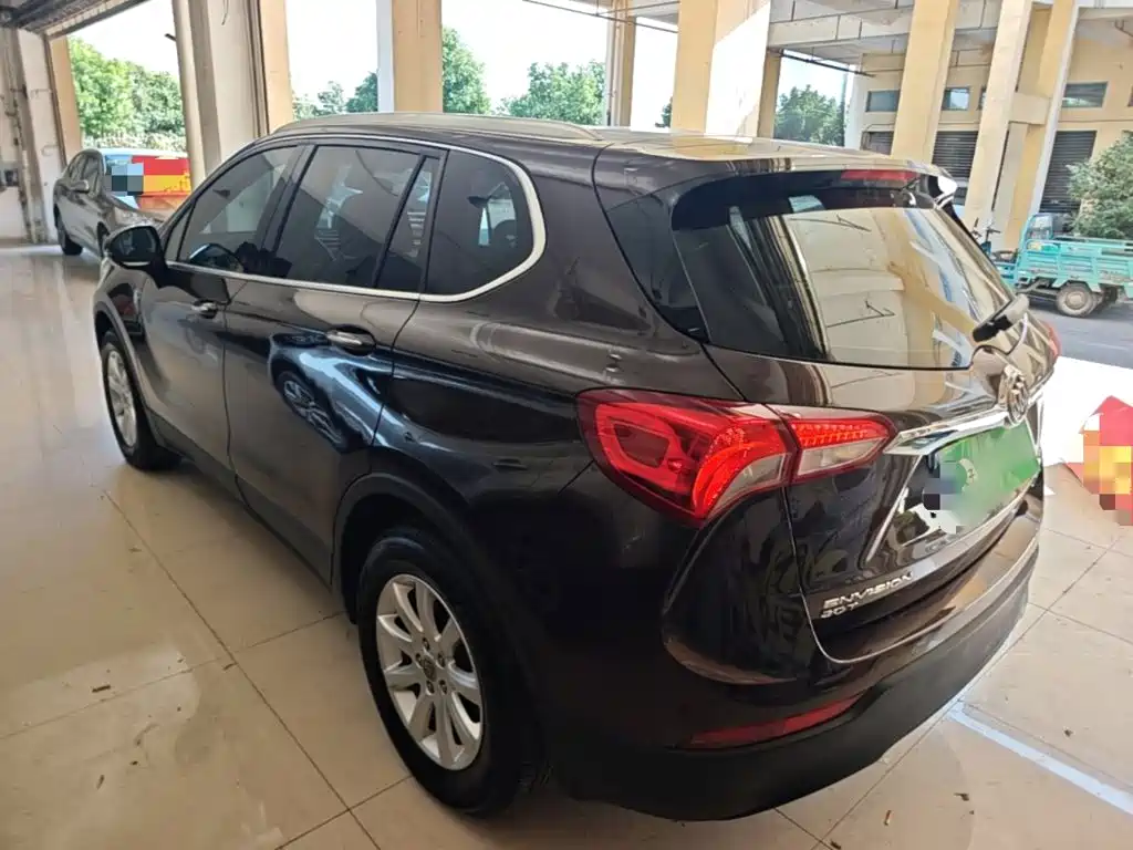 Buick Envision Plus — фото 5
