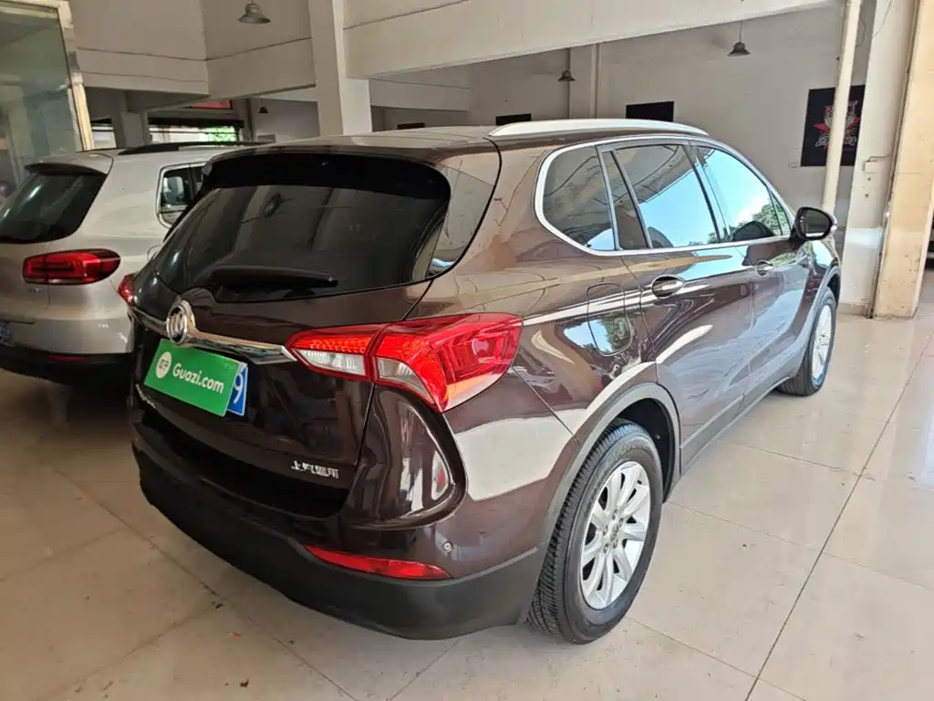 Buick Envision Plus — фото 7