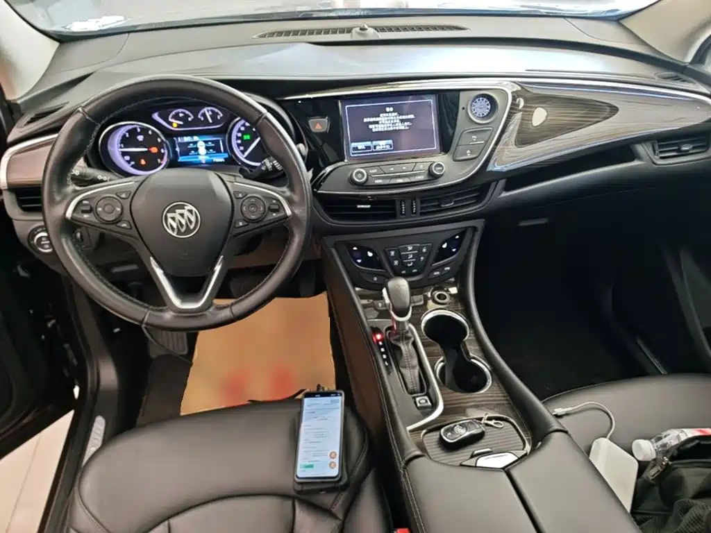Buick Envision Plus — фото 10