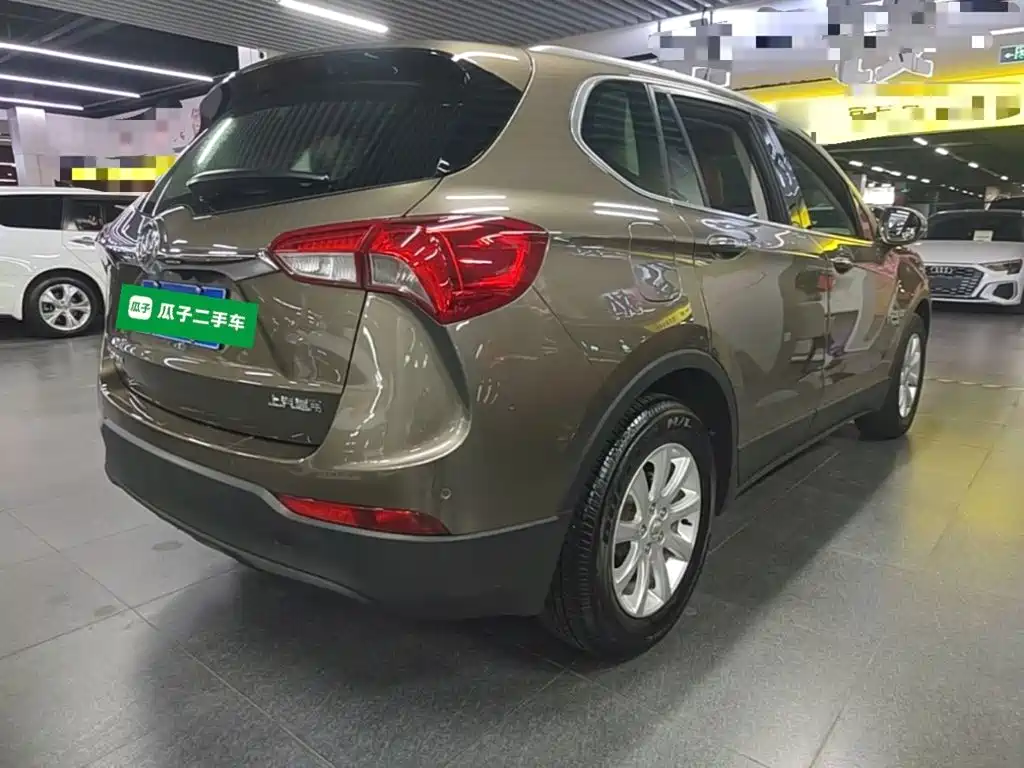 Buick Envision Plus — фото 7
